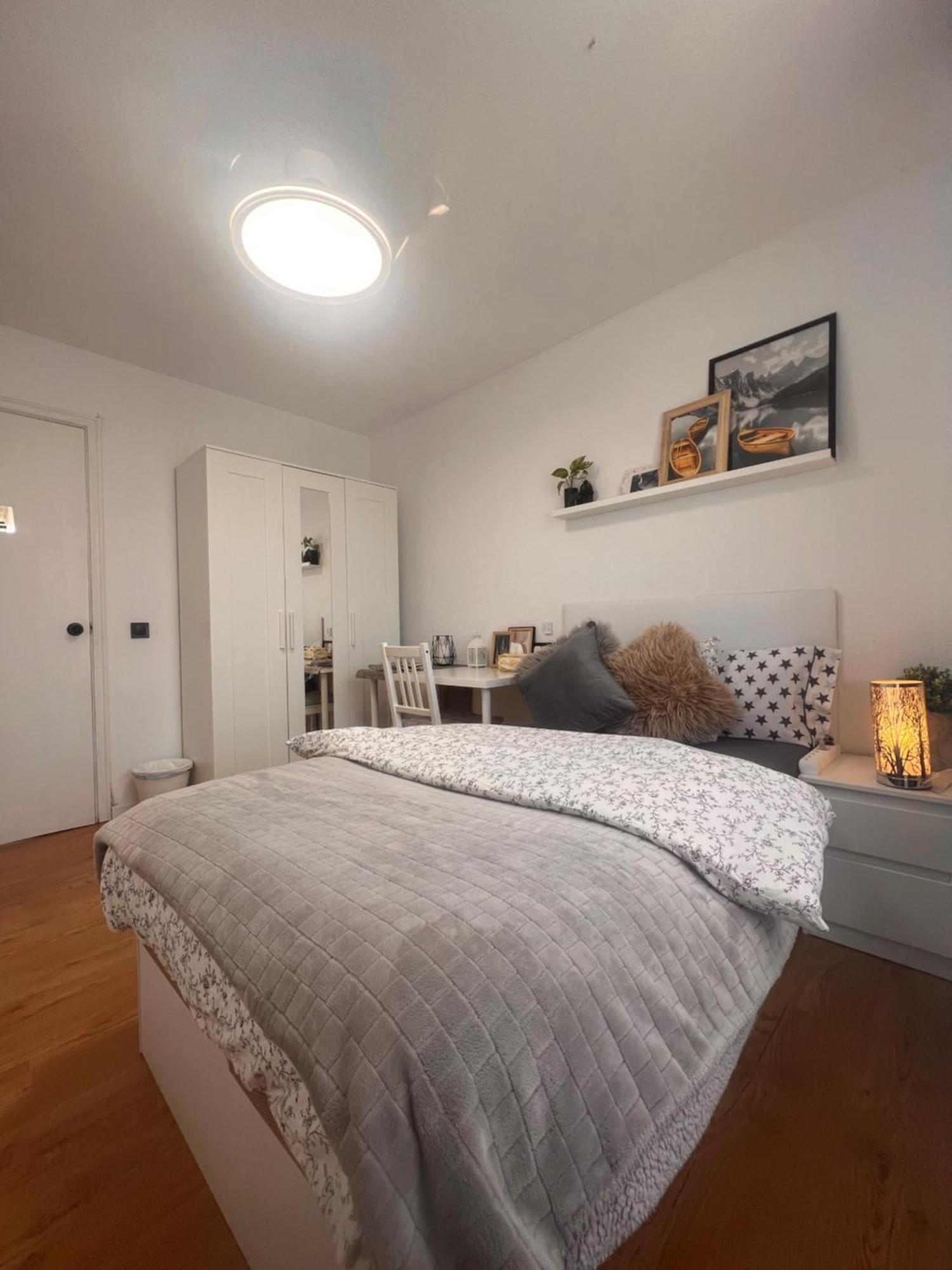 Habitacion En Madrid Kültér fotó
